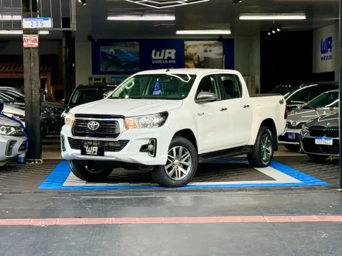 Toyota Hilux CD SRV 4X4 2.8 TDI Diesel Aut. 2019