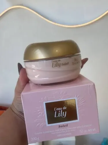 Hidratante Lily Soleil