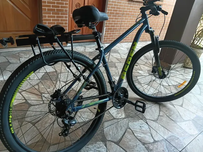 Bicicleta aro 29 caloi azul marinho