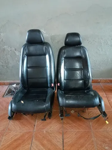 Vende se banco do Jeta 2008  800$