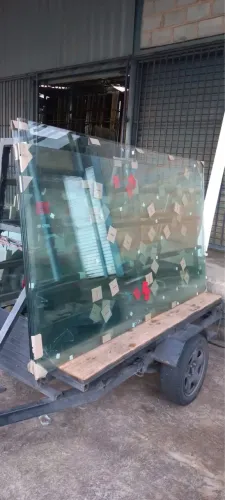 Transporte frete de vidros e espelhos