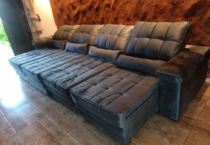 Sofá retrátil reclinável 3,70 cm veludo