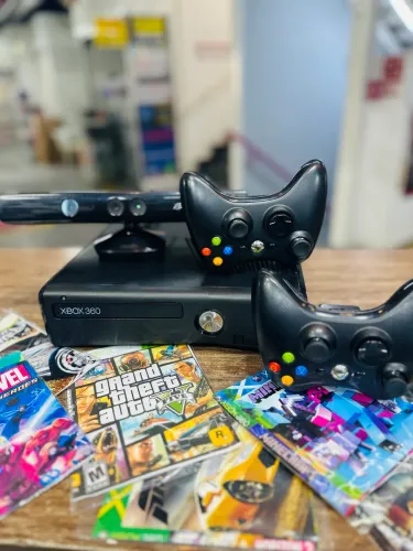 Xbox 360 + 2 Controles + 10 Jogos + Kinect | Entrego e Parcelo