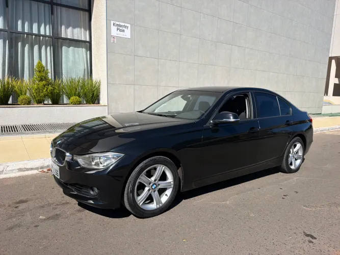 BMW 320I A 2.0 Turbo/activeflex 16V 184cv 4P 2015