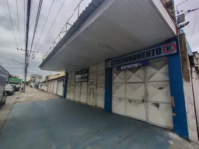 Prédio com 3 Pavimentos, 25 Vagas, ao lado da Drogas Raia, Centro de Cpo Grande