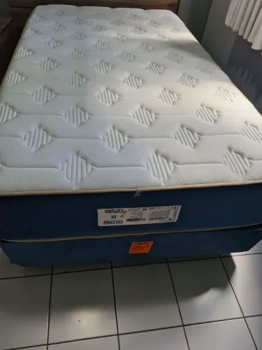 Cama Probel: base e colchão D45 Solteirão