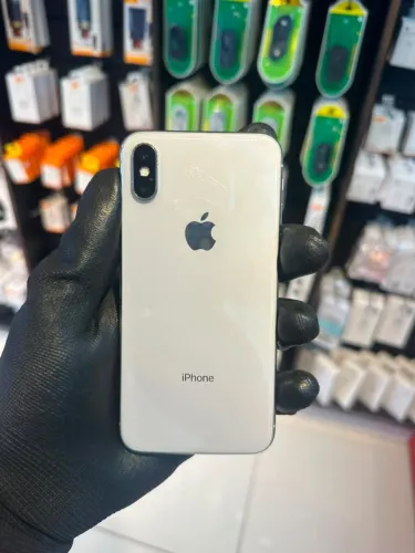 iPhone X