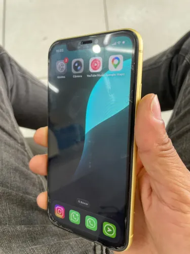 iPhone 11 conservado 64