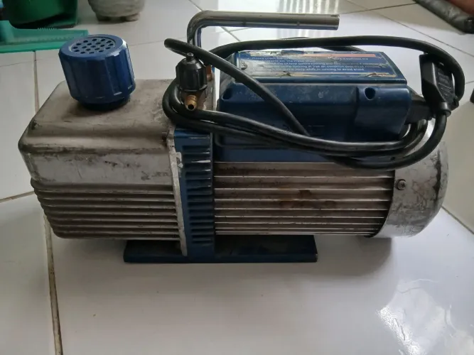 Bomba de vacuo 12 cfm