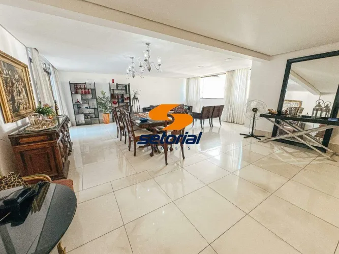 Apartamento com Área Privativa á venda no Prado | 265m² | 4 Quartos | 5 Salas | 4 Vagas