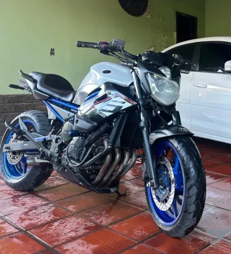 Yamaha XJ6N