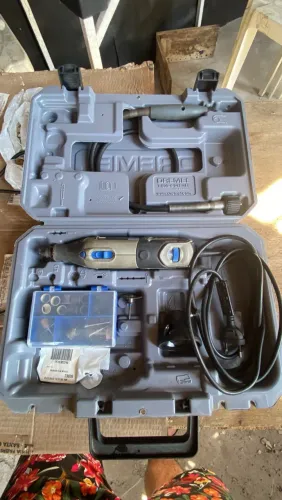 Micro Retífica Dremel 4000