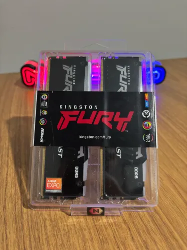 Memória RAM Kingston FURY Beast DDR5 32GB (2x16GB), 6000MT/s, CL36, XMP + EXPO, NOVA