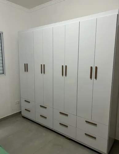 Guarda roupa