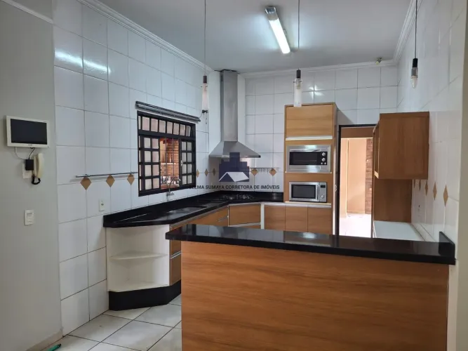 Casa à venda no bairro Jardim Primavera - São José do Rio Preto/SP