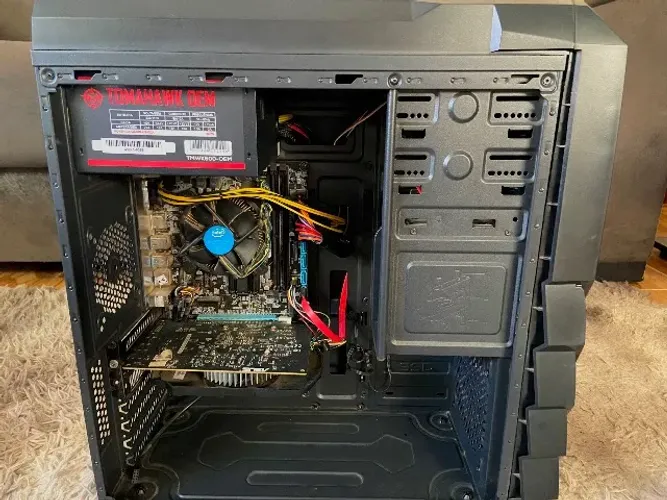 PC I5 7400 + GTX 1050 2GB