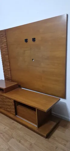 Conjunto Rack e painel de TV