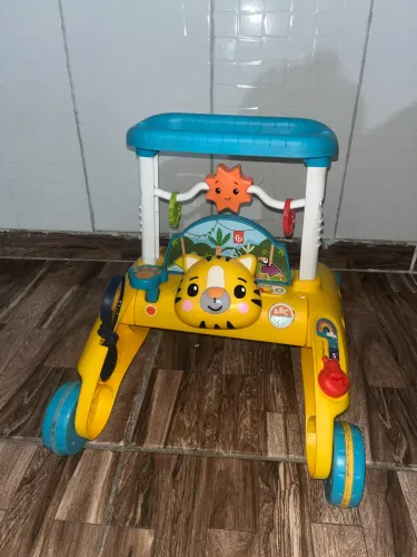 Andador Fisher-Price Primeiros Passos