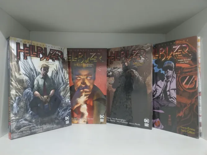 HQs Hellblazer Edição de Luxo Vols. 1, 2, 3 e 7 - Panini - LACRADOS