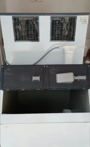 Máquina de gelo EVEREST NOVAS