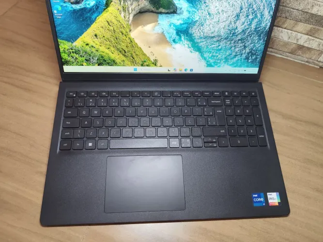 Notebook Dell gamer i7 13G de última geração- 16 GB - placa de vídeo e SSD NVMe