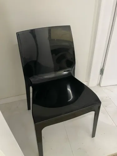 Cadeira preta