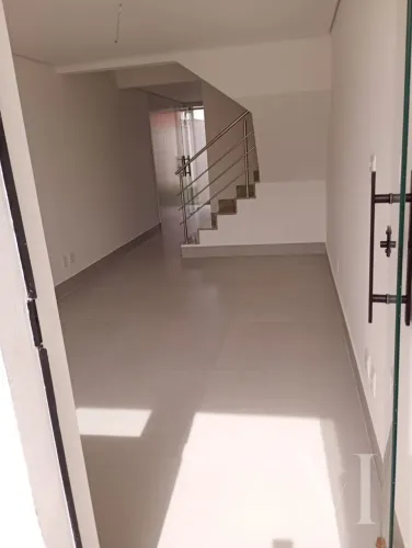 Casa com 2 suíte à venda, 109 m² por R$ 589.000 - Santa Mônica - Belo Horizonte/MG