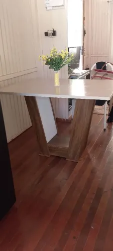 Mesa elegante e barata R$ 380
