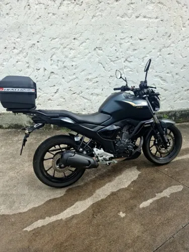 Moto Fazer 150