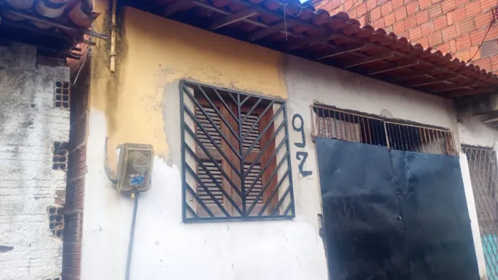 Casa venda próximo castelão