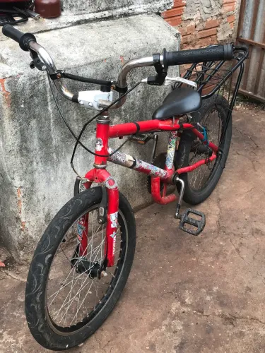 Bicicleta montadinha