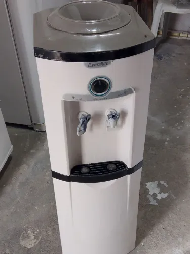 Vendo gela água fomcionandor normal