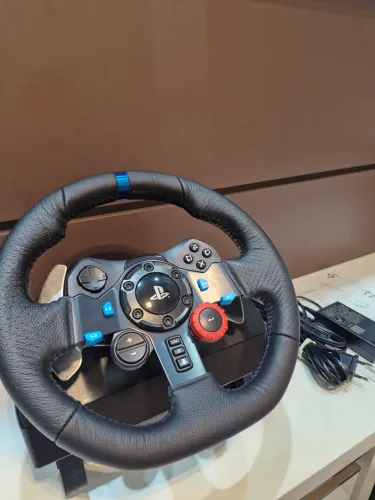 Volante logitech G29 driving force(Ps5, ps4, ps3 PC)