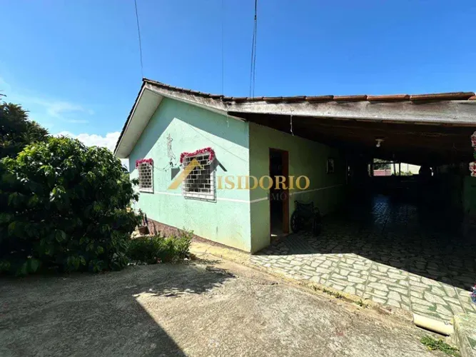 BELA CASA! 360m² DE ÁREA TOTAL, ACEITA PERMUTA, BEM LOCALIZADO