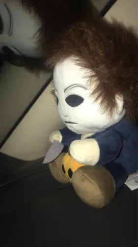 Pelúcia michael myers colecionador