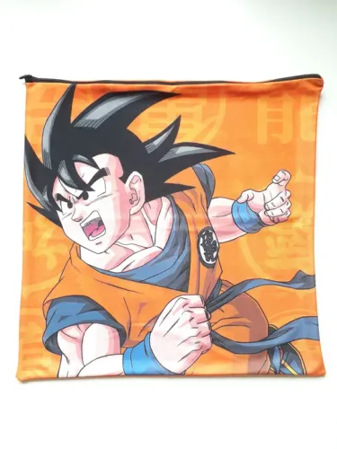 Capa de Almofada Dragon Ball Z Nerd ao Cubo (Nova)