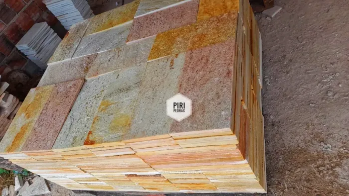 PEDRA DE PIRENÓPOLIS /pedra cortadas todo tamanho 