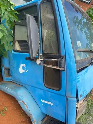 Cabine Caminhão Ford Cargo Completa Faltando Alguns Detalhes