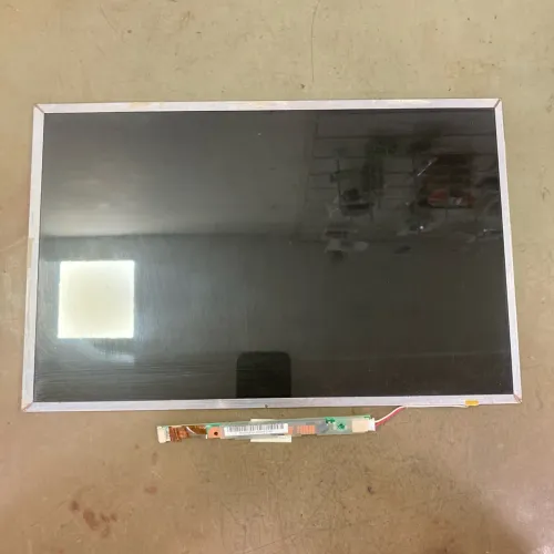 Tela LCD 14 polegadas