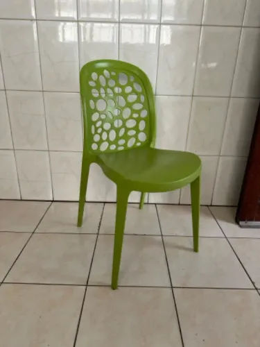Cadeiras verdes