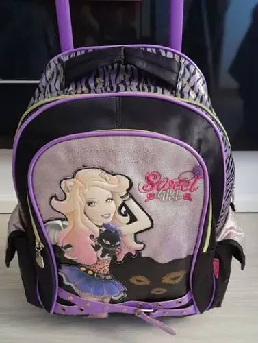Mochila com Rodinha Sweet Girl