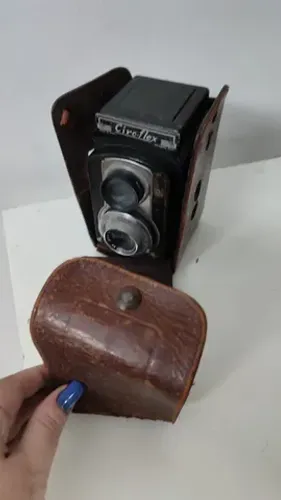 CÂMERA VINTAGE CIRO FLEX 85MM COM ESTOJO