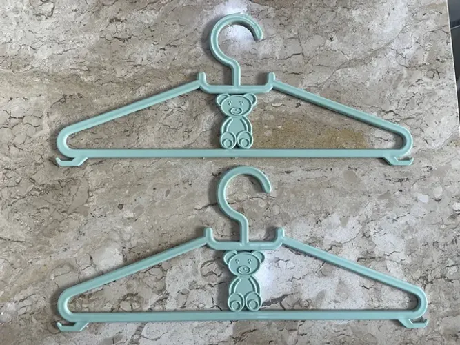 Cabides infantil ursinho verde claro