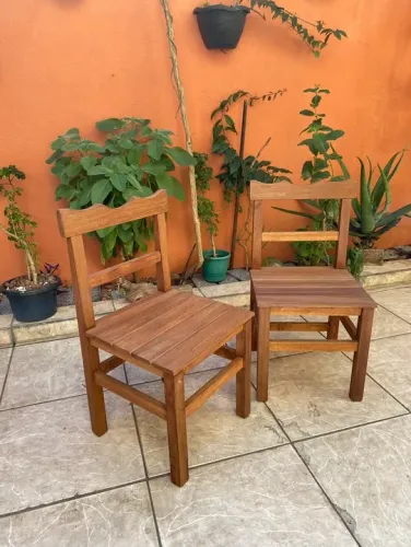 Cadeira Multifuncional para Crianças ou Manicure.