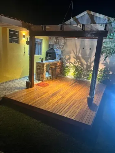 Deck de madeira sob medida