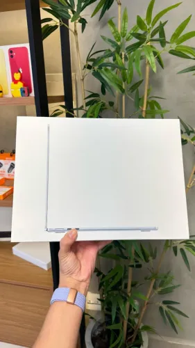 MacBook Air 15" M4 16 RAM 256 SSD Lacrado | Até 18x | Loja Física | 1 Ano Garantia Apple