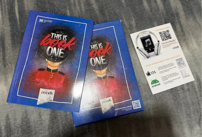 Livro Didático - This is Book One MINDS R$ 150,00