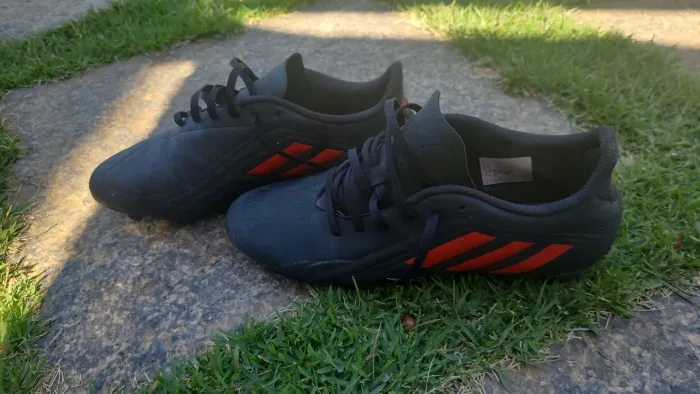 Chuteira adidas Desportivo tam 41
