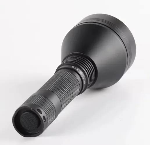 Convoy l21b sst40 lanterna led