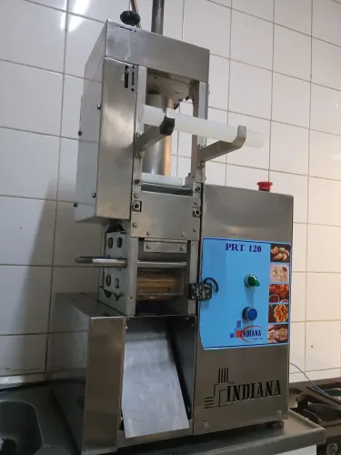 Ravioleteira indiana TRT120